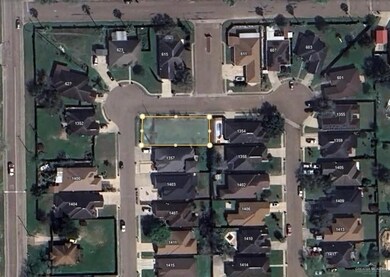 1353 El Paseo Dr, Weslaco, TX 78596 - photo 3