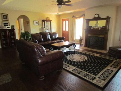 1351 Peyton Rd, Lebanon, TN 37087 - photo 2