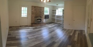 920 12th St, McComb, MS 39648 - photo 3