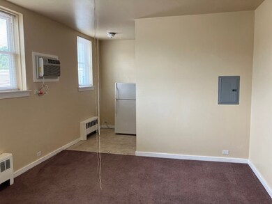 1539 E Oakton St unit A, Des Plaines, IL 60018 - photo 2