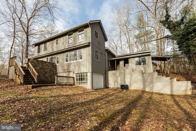 23 Middle of No Way Ln, Castleton, VA 22716 - photo 2