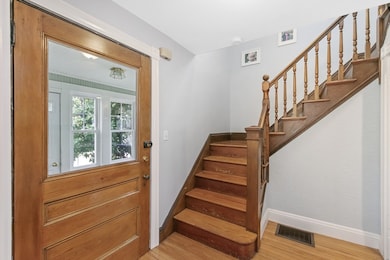 77 Cass St, West Roxbury, MA 02132 - photo 4