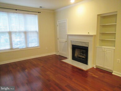 1320 N Wayne St unit 101, Arlington, VA 22201 - photo 4