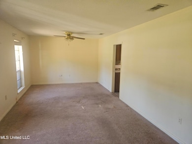 4325 Robinway Dr, Moss Point, MS 39563 - photo 2