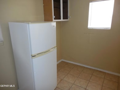 8316 Mercury St unit B, El Paso, TX 79904 - photo 4