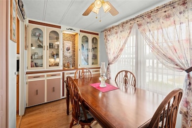 5646 Dean Dairy Rd, Zephyrhills, FL 33541 - photo 7