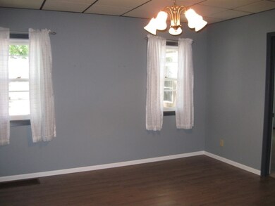 220W10thDiningRoom