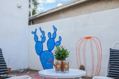 1009 E Elm St, Tucson, AZ 85719 - photo 4