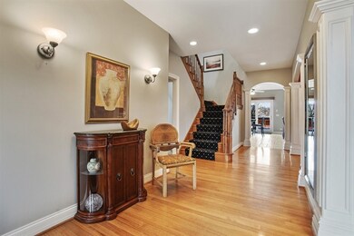 540 W Fay Ave, Elmhurst, IL 60126 - photo 2