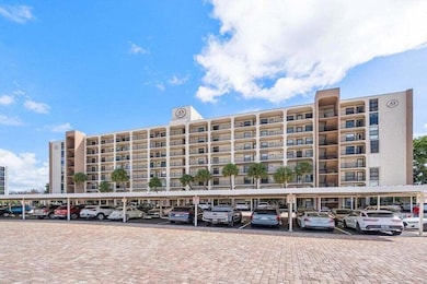 Hillsboro Landings unit 606, Deerfield Beach, FL 33441 - photo 3