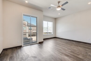 710 Benge Dr unit 712-C, Arlington, TX 76013 - photo 7