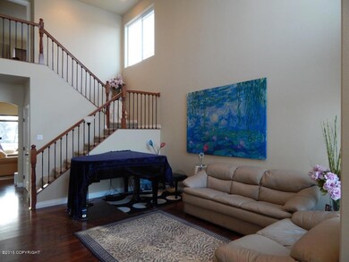 Formal Living Room W/Laminate Flooring