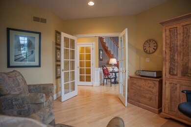 2242 Gray Fox Ct unit 7, Ann Arbor, MI 48103 - photo 6