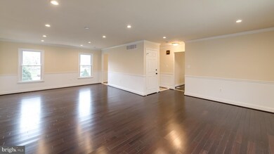 11900 Gradys Ct, Bowie, MD 20715 - photo 2