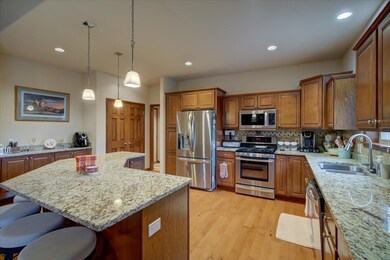 2806 Hollyhock St, Fitchburg, WI 53711 - photo 5