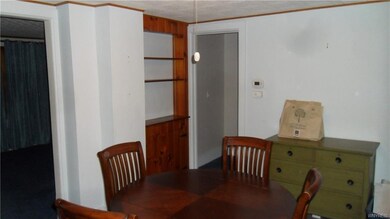 239 Sommer St, North Tonawanda, NY 14120 - photo 4