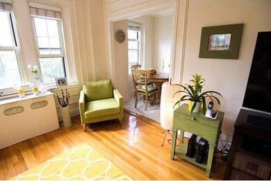 Warwick Condos unit 441, Brookline, MA 02446 - photo 4