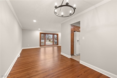 826 E Dartmoor Ave, Seven Hills, OH 44131 - photo 7