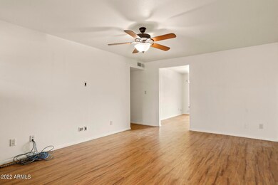 5007 W Lewis Ave, Phoenix, AZ 85035 - photo 6