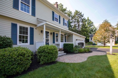 8 Cathedral Cir, Nashua, NH 03063 - photo 4