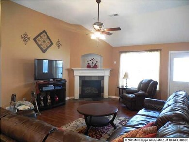 7856 Alexanders Crossing Dr, Olive Branch, MS 38654 - photo 3