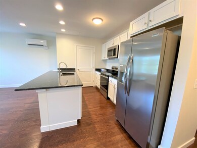 65 Central St unit 7, Georgetown, MA 01833 - photo 2