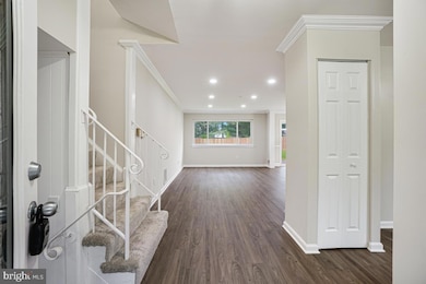 17404 Hoskinson Rd, Poolesville, MD 20837 - photo 3