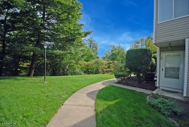 25 Stevens Ct, Bedminster, NJ 07921 - photo 2