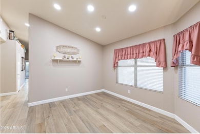 1142 W Sparrow Dr, Chandler, AZ 85286 - photo 5