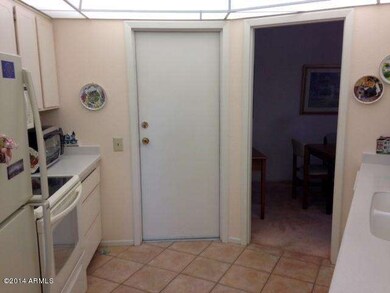 14008 N Palm Ridge Dr W unit 17H, Sun City, AZ 85351 - photo 6