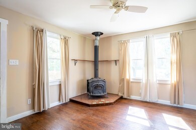 74 Woods Rd, East Windsor, NJ 08520 - photo 6