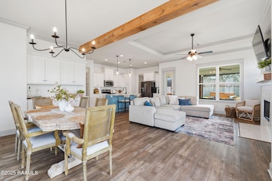 210 San Sebastian Dr, Youngsville, LA 70592 - photo 2