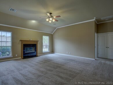 14516 S Poplar St, Glenpool, OK 74033 - photo 5