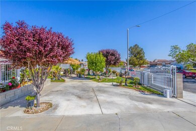 14409 Cactus Dr, Victorville, CA 92395 - photo 3