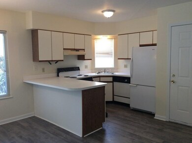 750 Whittenton St unit 911, Taunton, MA 02780 - photo 7