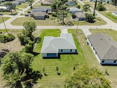 605 NE 31st Terrace, Cape Coral, FL 33909 - photo 7