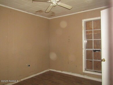 565 Kyries Hebert St, Eunice, LA 70535 - photo 6