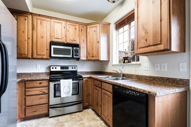 857 Hamlet Cir S Midway UT-029-040-857Ha