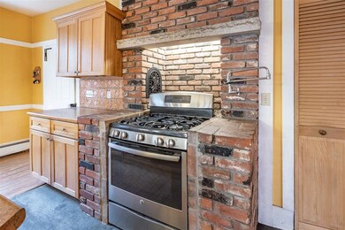 44 Lincoln Heights, Claremont, NH 03743 - photo 4