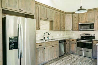 200 E Munson St, Denison, TX 75021 - photo 7