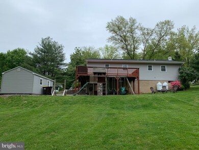 76 Spring Hill Rd, Hereford, PA 18056 - photo 2