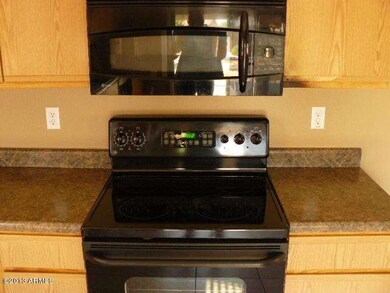 KITCHEN APPLIANCES
