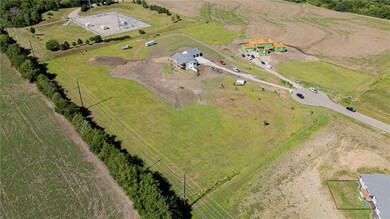 17910 S Keeler St, Lenexa, KS 66062 - photo 7