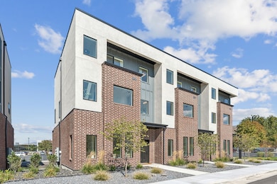 252 N Main St, Bountiful, UT 84010 - photo 2