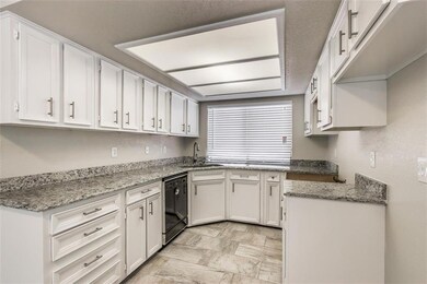 1808 Larry Hinson Dr, El Paso, TX 79936 - photo 7