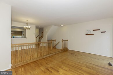 13902 Gunners Place, Centreville, VA 20121 - photo 7