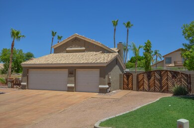 Front of home w RV perspective-0075
