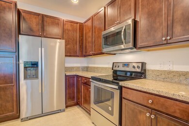 4605 Windmill Ln, Davie, FL 33328 - photo 6