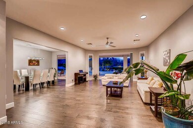 5101 E Mountain View Rd-small-005-5-Livi