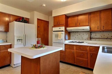 147 Carnation St, Dyer, IN 46311 - photo 5